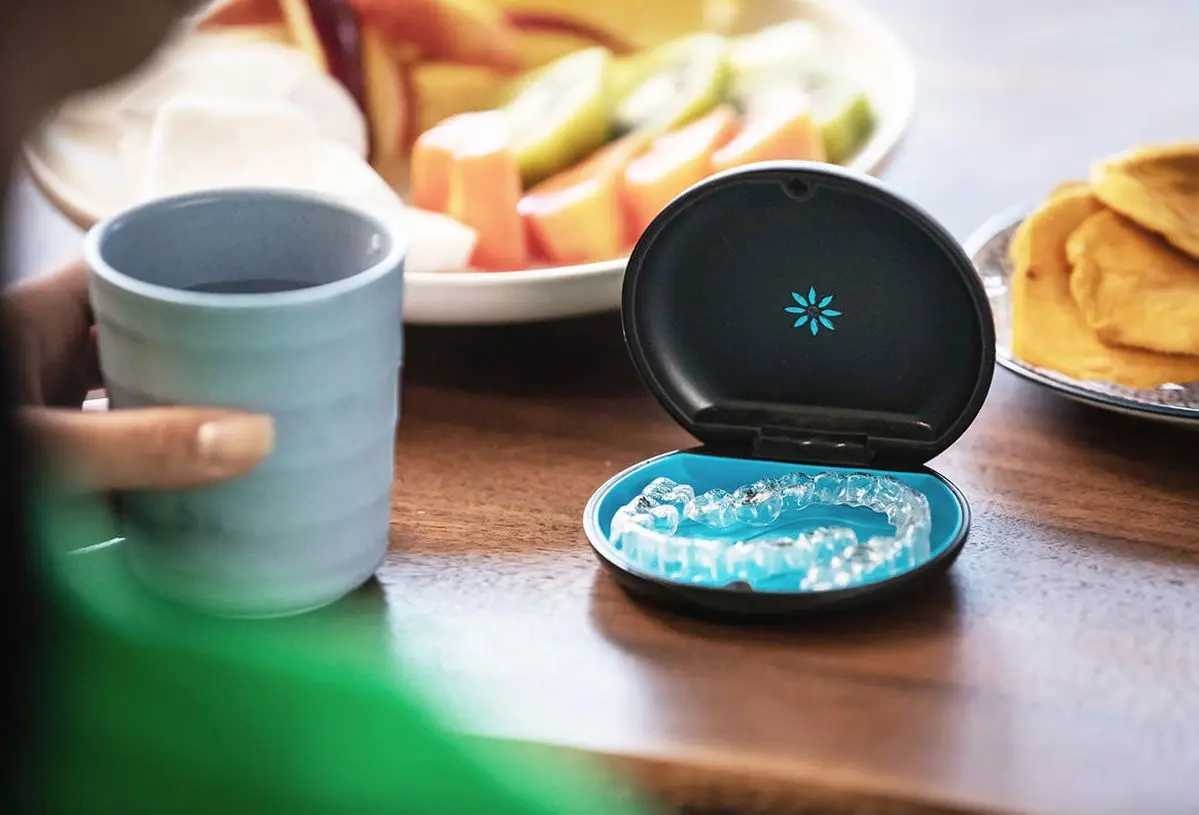 Perawatan Ortodontik Premium Saat Puasa: Invisalign & Damon Nyaman Selama Ramadan