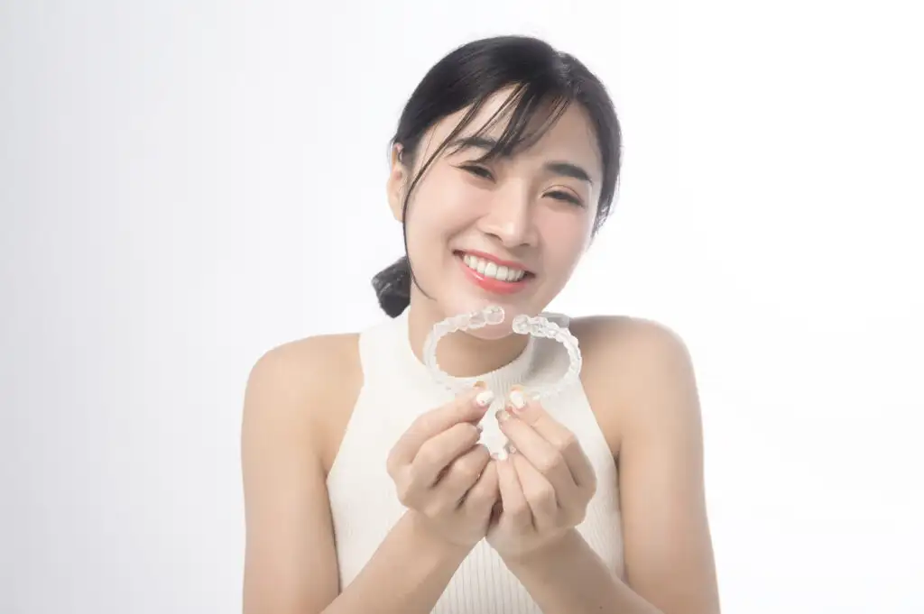 Cara Meratakan Gigi Tanpa Behel